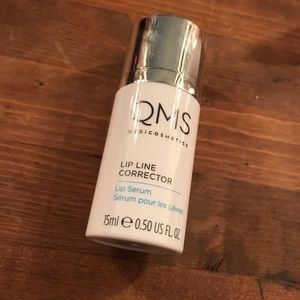 QMS Medicosmetics Lip